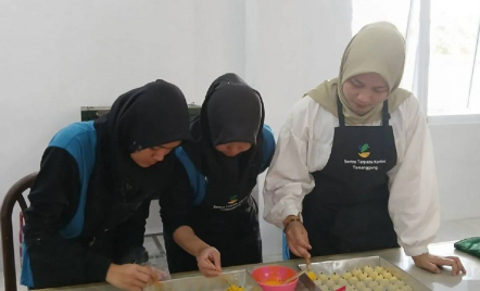 Resep Kue Kering Putri Salju Lumer di Mulut, Camilan Primadona Saat Lebaran - GenPI.co