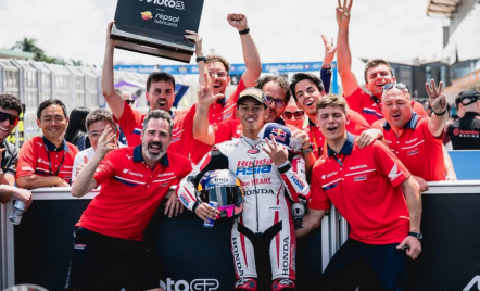 Ukir Sejarah di Moto3 Brasil 2026, Veda Ega Pratama Diberi Hadiah Mobil - GenPI.co
