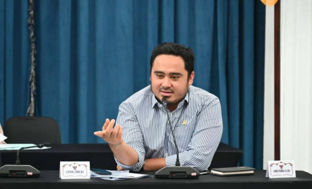 DPR Usul Jumat Tidak WFH Hemat BBM, Agar Tak Dianggap Libur Panjang - GenPI.co