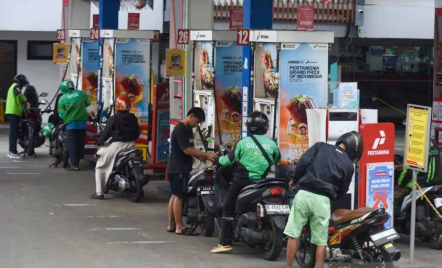 Staf Khusus Wapres Jawab Kritik Jusuf Kalla, WFH Tetap Diyakini Kurangi Konsumsi BBM - GenPI.co