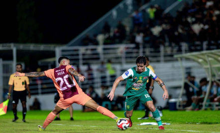 Persebaya Surabaya Hadapi 5 Laga pada April 2026, Fisik Pemain Diseimbangkan - GenPI.co