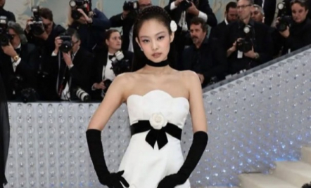 Jennie Blackpink Ajak Fans Cintai Diri Sendiri lewat Lagu Barunya - GenPI.co