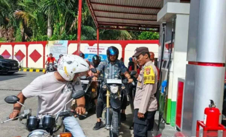 Keputusan Prabowo Subianto Tidak Menaikkan Harga BBM, Dinilai Tepat - GenPI.co