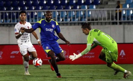 Persita Tangerang vs Arema FC, Sejumlah Pemain Asing Singo Edan Bisa Diturunkan - GenPI.co
