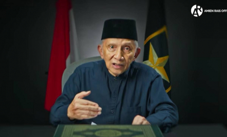 Amien Rais Beri Saran Jokowi Terima Kenyataan, Gibran Sulit Dijual di Pilpres 2029 - GenPI.co