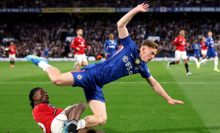 Klasemen Liga Inggris Hari Ini: MU Menang, Chelsea Gagal Tempel Liverpool - GenPI.co