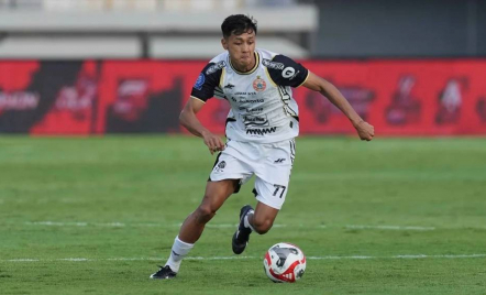 Dilirik Klub Luar Negeri, Dony Tri Fokus Bersama Persija - GenPI.co