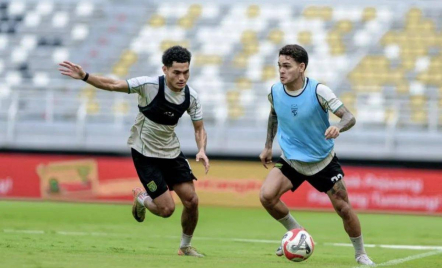 Persebaya Surabaya vs PSBS Biak, Toni Firmansyah Waspada Ancaman Serangan Balik - GenPI.co