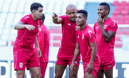 Link Live Streaming Super League Hari Ini Malut United vs Persis Solo: Tekanan Besar - GenPI.co