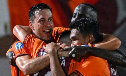 Klasemen Super League Hari Ini: Kalahkan Persita Tangerang, Borneo FC Ancam Persib Bandung - GenPI.co
