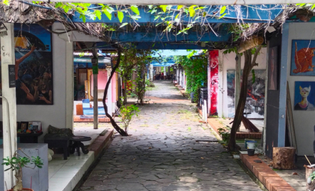 Libur Lebaran, Kawasan Pasar Seni Ancol Tampak Sepi Pengunjung - GenPI.co