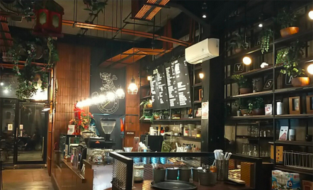 Kafe di Jakarta dengan Suasana Tenang, Asyik Buat Nongkrong! - GenPI.co