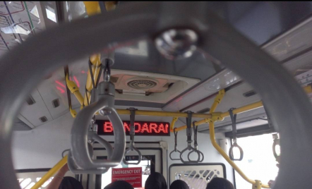 Mau CFD di Bundaran HI, Warga Pilih Pakai Transjakarta - GenPI.co