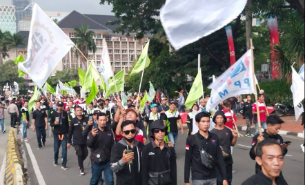 Buruh Desak Pemerintah Jokowi Evaluasi Peraturan Agraria, Tegas - GenPI.co