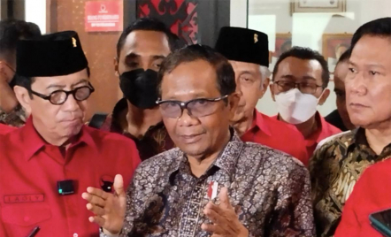 PN Jakarta Pusat Setujui Pemilu Serentak 2024 Ditunda, Mahfud MD Langsung Tegas - GenPI.co