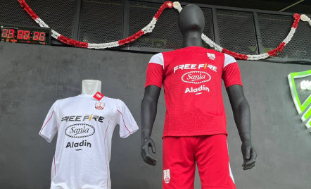 Persis Solo Pamerkan Jersei Baru untuk Liga 1 2024/2025, Terinspirasi Jersei Era 1990-an - GenPI.co