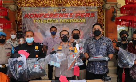 Perampok Alfamart Denpasar Eks Karyawan, Jabatan Mentereng - GenPI.co Bali
