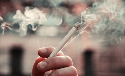 3 Alasan Kamu Sulit Berhenti Merokok - GenPI.co Jabar