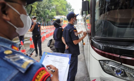 Jadwal, Rute, dan Harga Tiket Bus Bandung - Padang Terbaru 2022 - GenPI.co Jabar
