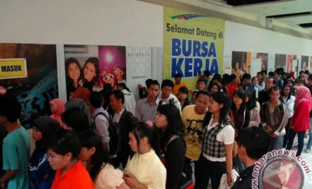 Lowongan Kerja di Transjakarta, Khusus SMA - GenPI.co Jabar