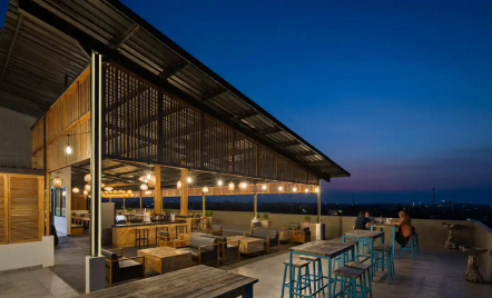 5 Rekomendasi Hotel di Rembang, Dekat Pantai Utara - GenPI.co Jateng
