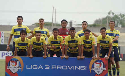 Gresik United Pertahankan 9 Pemain dan Pelatih, Persiapan Liga 2 - GenPI.co Jatim