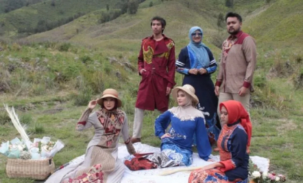Cantiknya Batik Khas Probolinggo Siap Warnai Fashion Show IMFW 2022 - GenPI.co Jatim