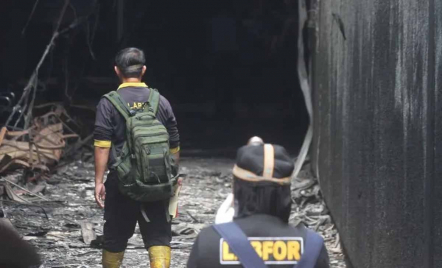 Lokasi Belum Aman, Tim Labfor Polda Jatim Tunda Penyelidikan Kebakaran Malang Plaza - GenPI.co Jatim