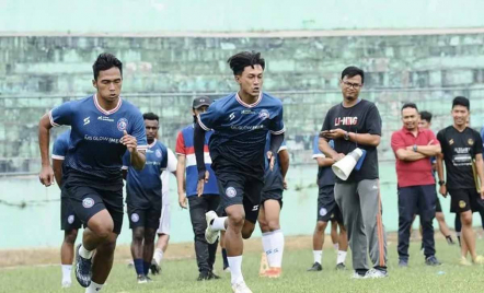 Arema FC Segera Datangkan 4 Pemain Asing, Berikut Daftarnya - GenPI.co Jatim