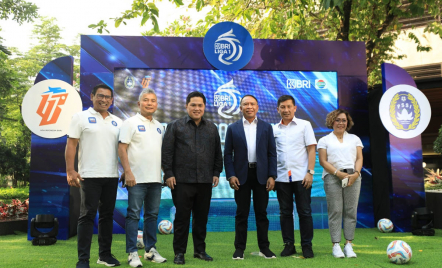 Liga 1 Gerakkan Ekonomi Rp 9 Triliun, BRI Kembali Sponsor Utama - GenPI.co Jatim