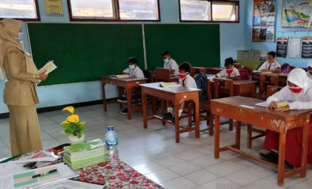 Pemkab Probolinggo Larang Sekolah Outing Class ke Luar Daerah - GenPI.co Jatim