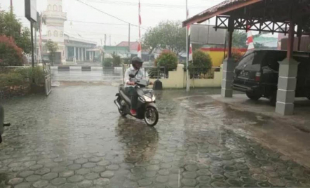 Waspada, Hujan Lebat Potensi Mengguyur Yogyakarta Kamis 23 Februari - GenPI.co Jogja