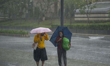 Waspada Potensi Hujan Lebat Disertai Angin di Yogyakarta Sore Ini - GenPI.co Jogja