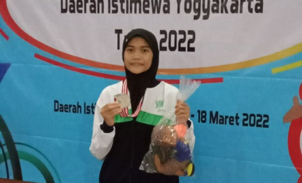 Juara 2 Popda DIY, Siswi Asal Yogyakarta Ini Fokus Seleksi Popnas - GenPI.co Jogja