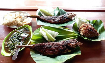 MKJ Home, Resto di Sleman dengan Menawarkan Spesial Ikan Bakar - GenPI.co Jogja