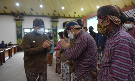 21 Pengurus Abdi Dalem di Kota Yogyakarta Dikukuhkan - GenPI.co Jogja