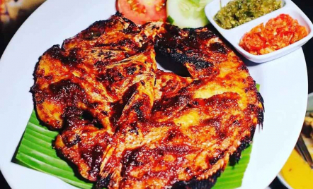 Lezatnya Masakan Ikan Bakar Sintren Yogyakarta, Ada Aneka Sambal! - GenPI.co Jogja