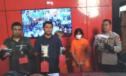 Polresta Yogyakarta Menangkap 2 Copet Barang Wisatawan di Malioboro - GenPI.co Jogja