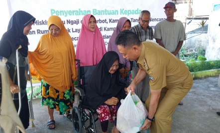 Edi Kamtono Apresiasi Baznas Kalbar Gulirkan Bantuan Bedah Rumah - GenPI.co Kalbar