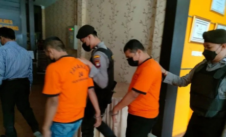 2 Pengedar Narkoba Ditangkap Polisi di Jalan Raya Pasir Panjang - GenPI.co Kalbar