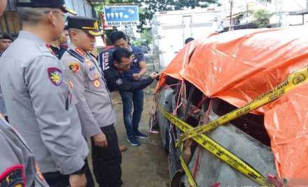 Polisi Buru Pemilik Mobil Pengetap BBM yang Terbakar di Samarinda - GenPI.co Kaltim