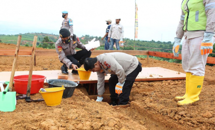 Anggota dan PNS Polri Disiapkan Rumah Murah, Total 355 Unit - GenPI.co Kepri