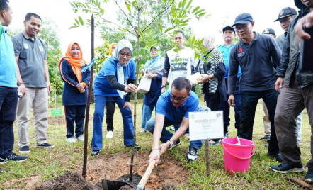 Peringatan World Cleanup Day 2022, Pilah Sampah Serentak di Batam - GenPI.co Kepri