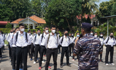 53 Pendaftar Ikuti Seleksi Calon Perwira Prajurit TNI AL - GenPI.co Kepri