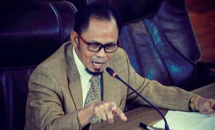 Jual Baju Bekas Impor Dilarang, Ketua DPRD Loteng: Kasihan Pedagang - GenPI.co NTB