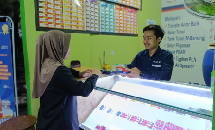 Awalnya Counter Pulsa, AgenBRILink Selalu Ramai di Pasar Kramat Jati - GenPI.co NTB