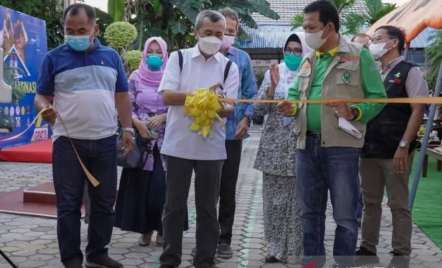 Terobosan Pemprov, Warga Riau Gampang Vaksinasi Covid-19 - GenPI.co Riau