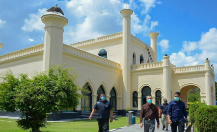 Indahnya Bangunan Istana Matahari Timur di Siak - GenPI.co Riau