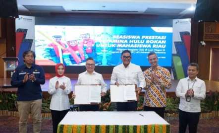 Top! 12 Putra Asal Riau Dapat Beasiswa Prestasi dari PHR - GenPI.co Riau