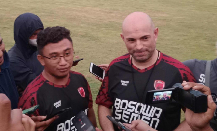 Gara-Gara Hadiah Penalti, Pelatih PSM Makassar: Buat Apa Pasang Wasit - GenPI.co Sulsel